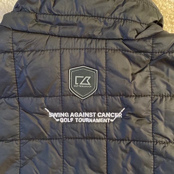 NWT Cutter & Buck vest‼️ - Picture 7 of 12